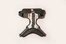 Load image into Gallery viewer, Realtree® 2X Sport Harness Snow