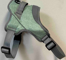 Load image into Gallery viewer, Patented Realtree® Hart Harness Lime Green