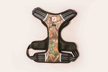 Load image into Gallery viewer, Realtree® 2X Sport Harness Edge
