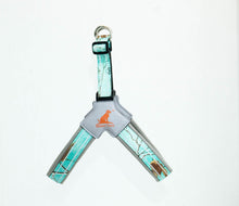 Load image into Gallery viewer, Realtree Step In V Harness Sea Glass - mydoggytales.com

